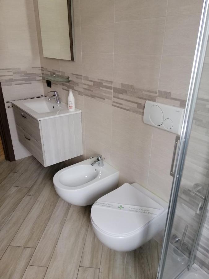 Karina House - Como Luaran gambar