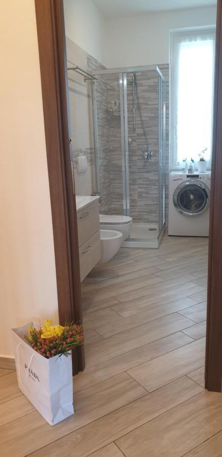 Karina House - Como Luaran gambar