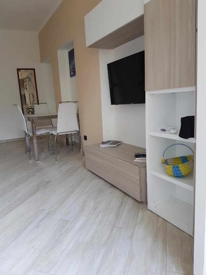 Karina House - Como Luaran gambar