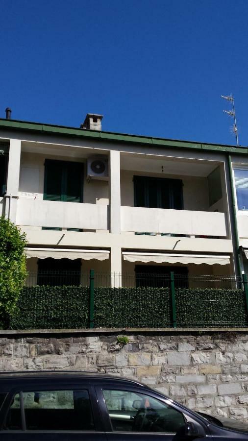 Karina House - Como Luaran gambar